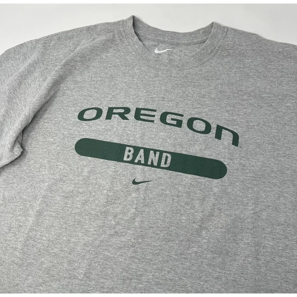 Nike Oregon Ducks Band T Shirt Men's Size Large Gray Green Center Swoosh - Picture 1 of 6